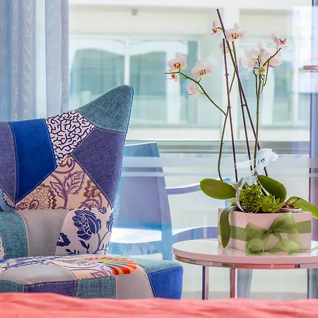Hotell Nicholas Color Ayia Napa