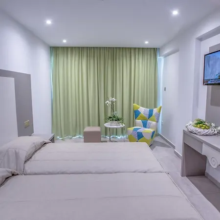 Nicholas Color Αγία Νάπα