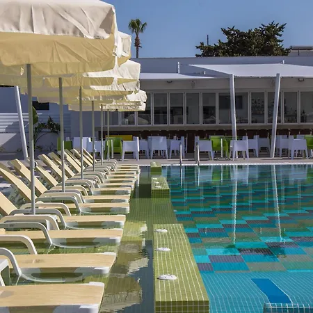 Nicholas Color Ξενοδοχείο Αγία Νάπα