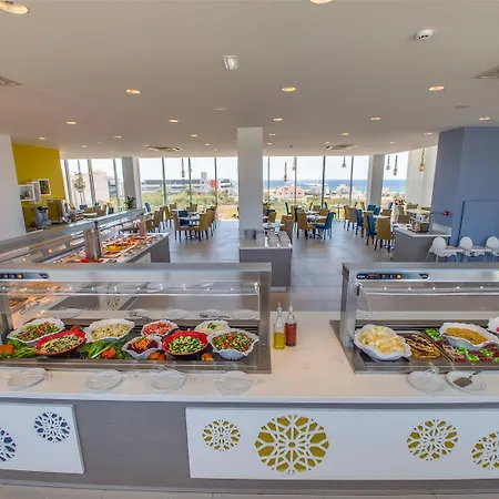 Hotel Nicholas Color 4*