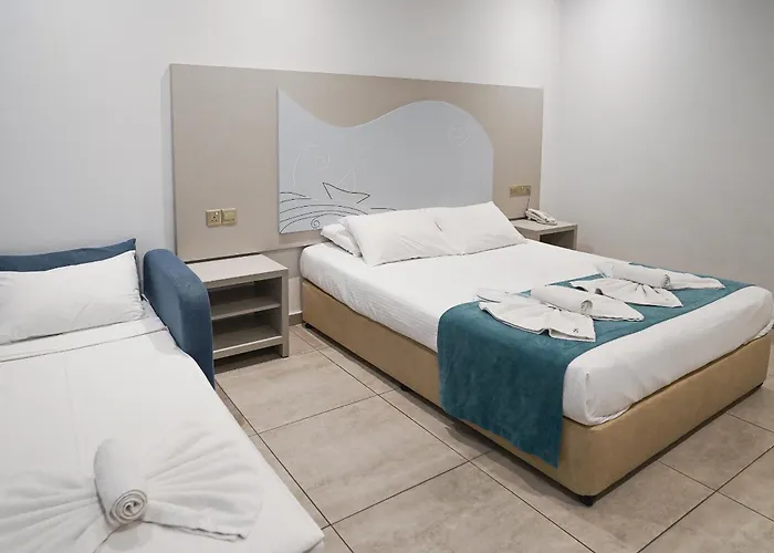 Hotel Nicholas Color 4*