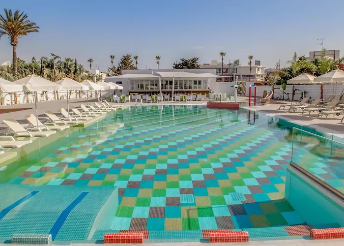 Nicholas Color Hotell Ayia Napa