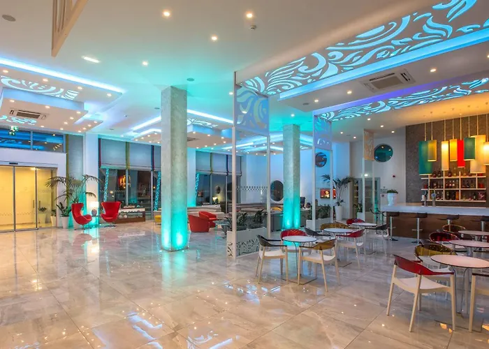 Hotell Nicholas Color Ayia Napa