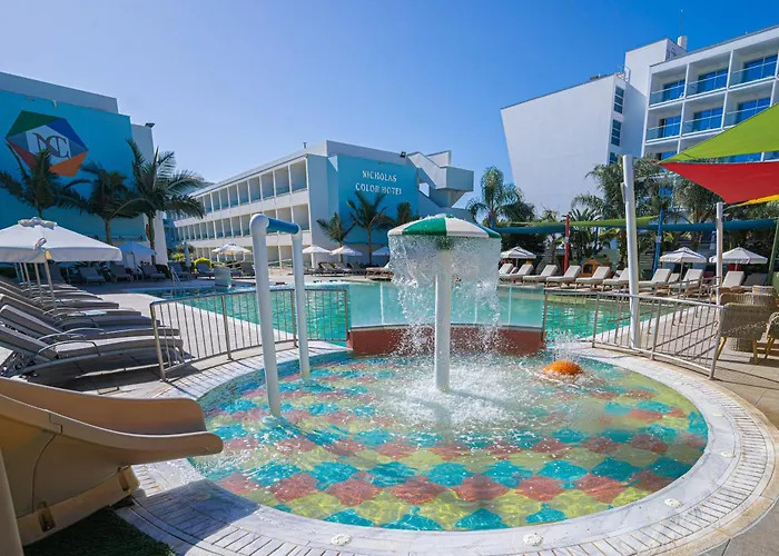 Hotell Nicholas Color Ayia Napa
