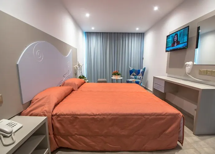 Hotell Nicholas Color