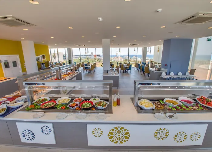 Hotel Nicholas Color 4*