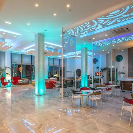 Hotel Nicholas Color Ajia Napa